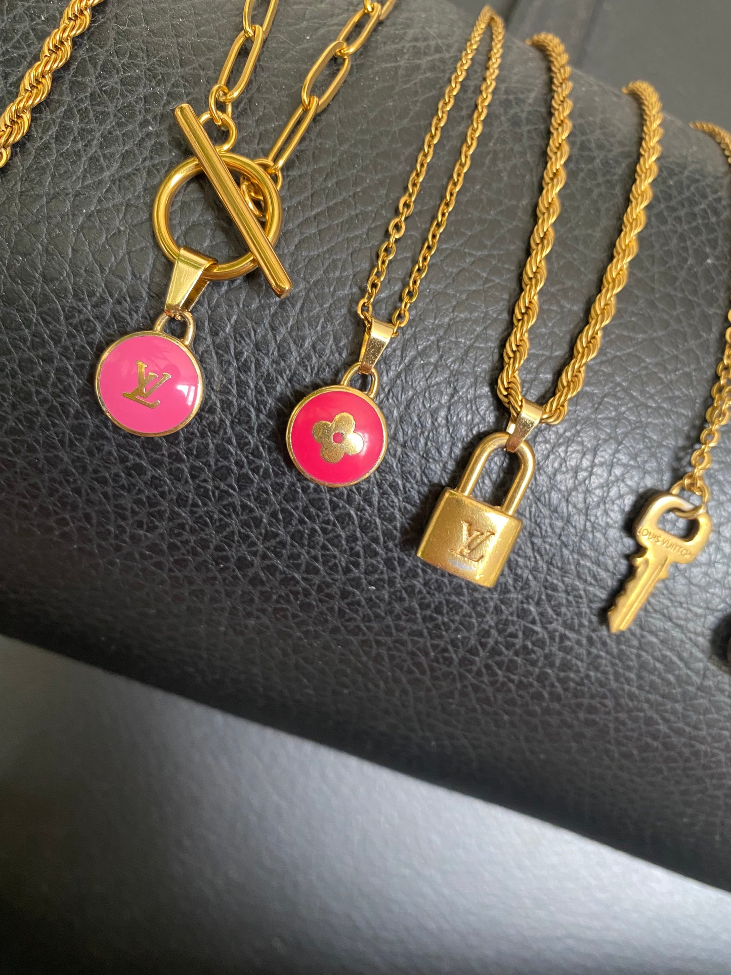 Authentic LOUIS VUITTON Pastilles Dark Pink Charm reworked necklace