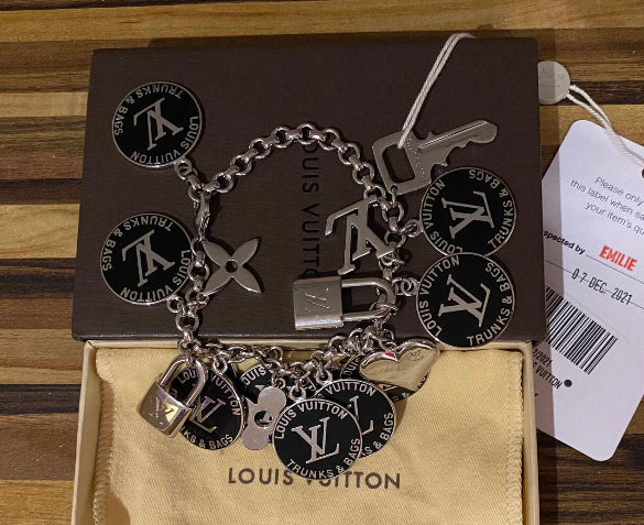 Authentic LOUIS VUITTON vintage silver key pendant reworked necklace