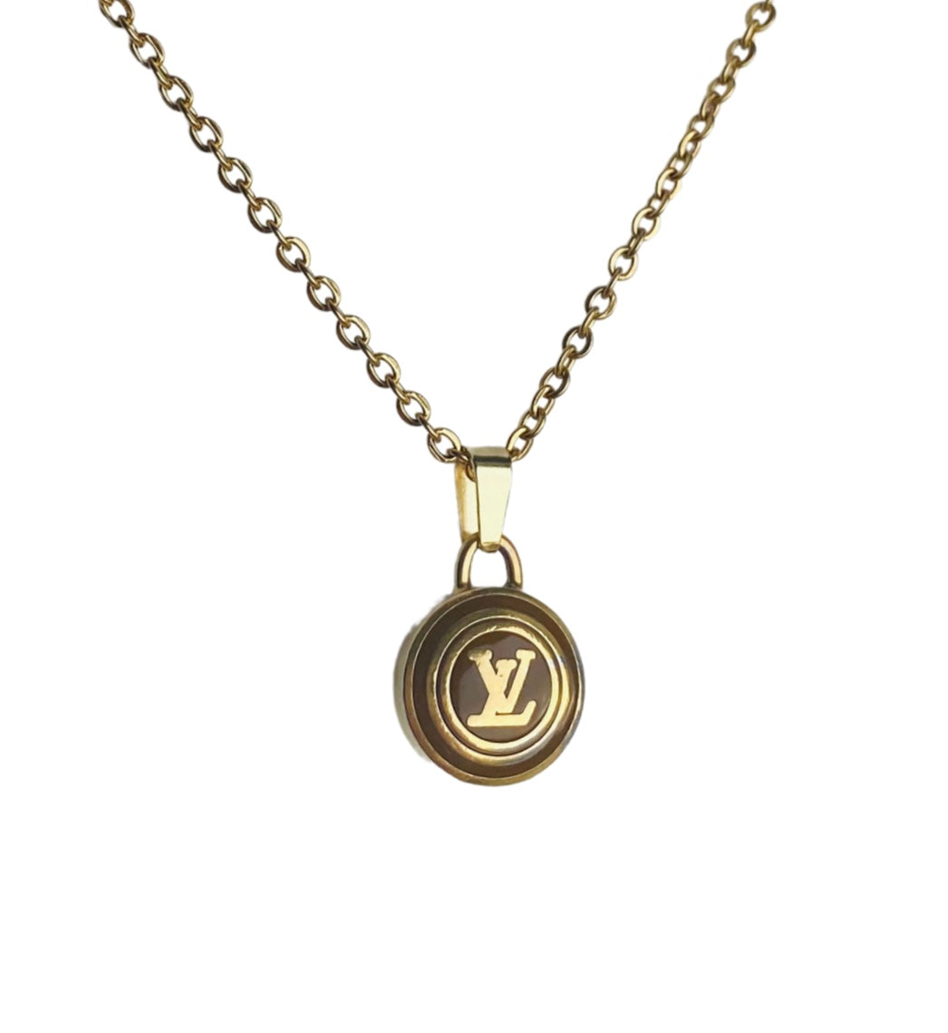 NEW IN Authentic LOUIS VUITTON vintage LV pastilles pendant on necklace