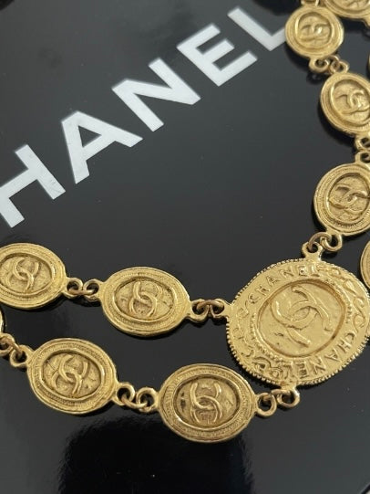 Authentic CHANEL pendant reworked necklace - 21 inches