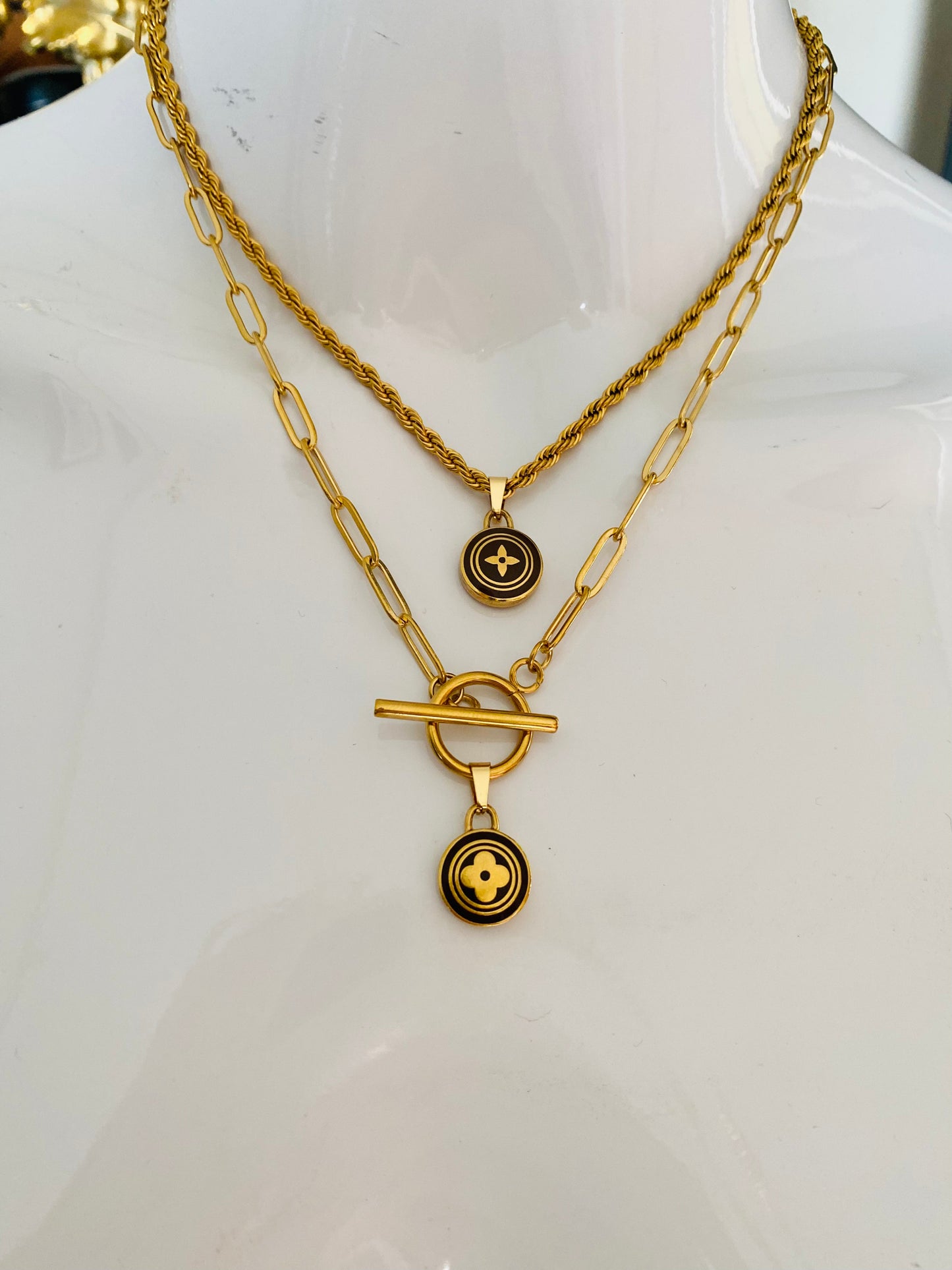 NEW IN Authentic LOUIS VUITTON Pastilles vintage pendant reworked necklace