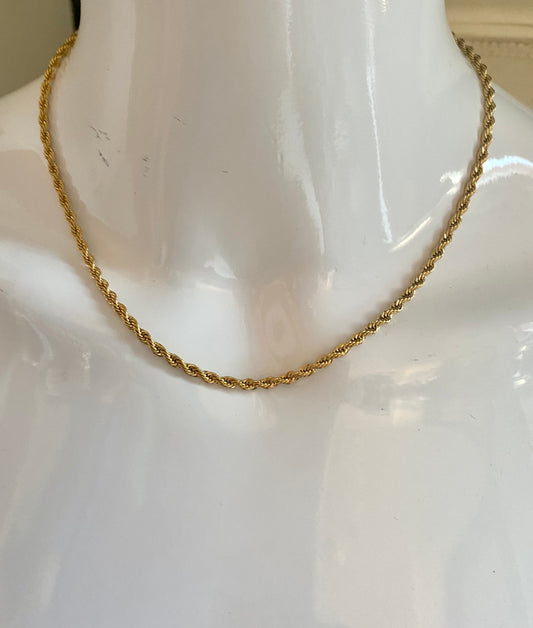 DEEBO gold anti-tarnish chain necklace