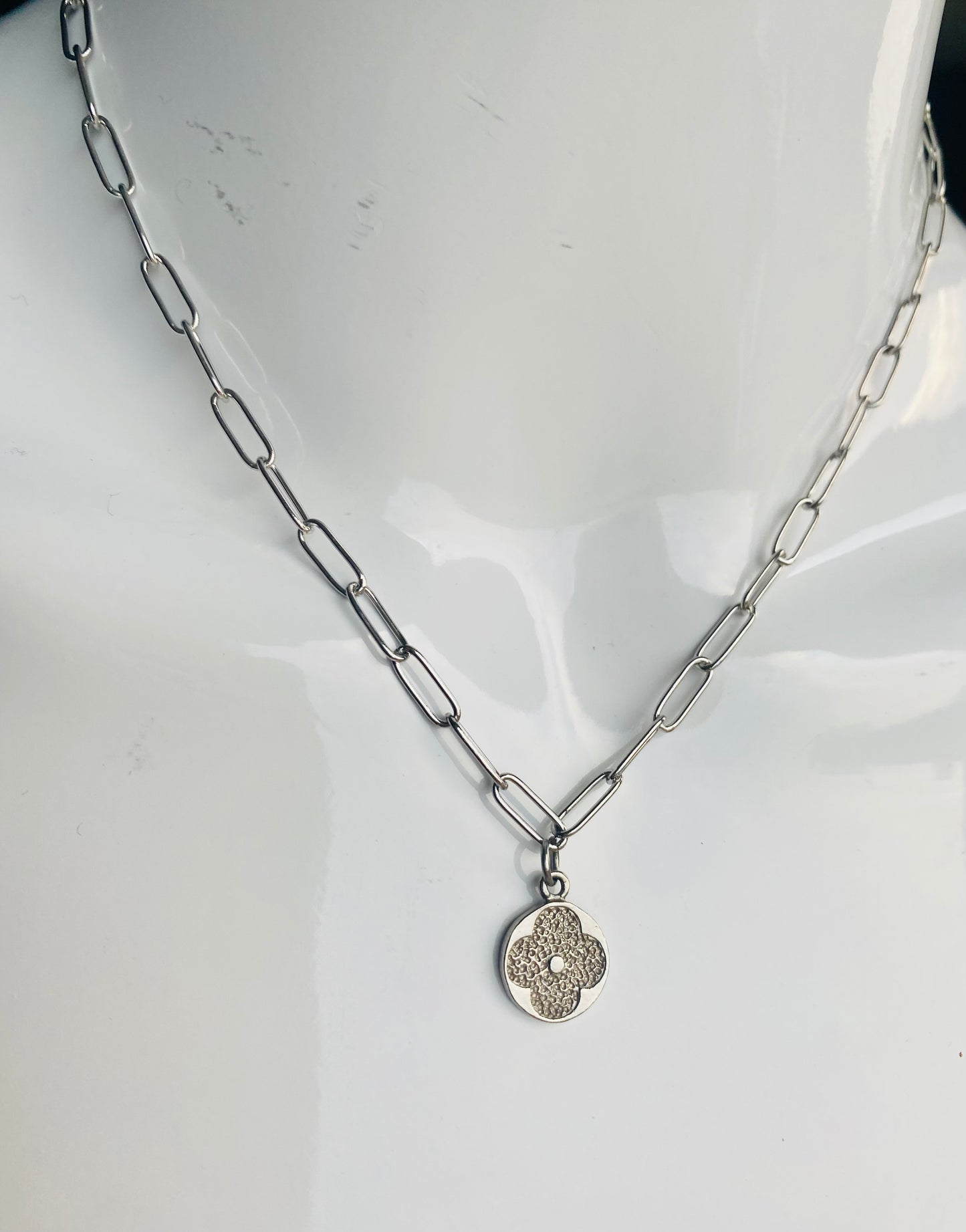 Authentic LOUIS VUITTON vintage silver flower reworked necklace